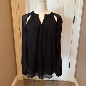 STATE Elegant Black Blouse with Shoulder Cut-Outs